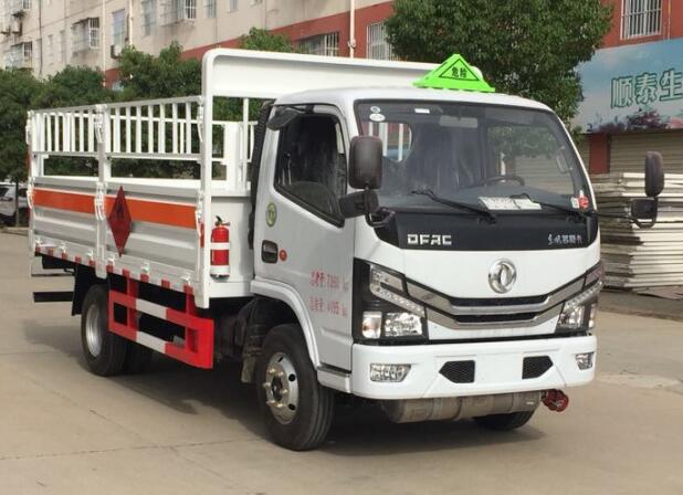 程力威牌CLW5075TQP6型氣瓶運輸車