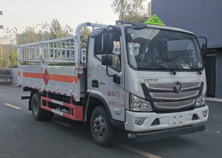 程力威牌CLW5080TQPB6型氣瓶運輸車